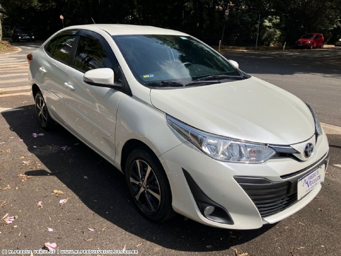 Toyota YARIS SEDAN XS CONNECT 1.5 2019/2020